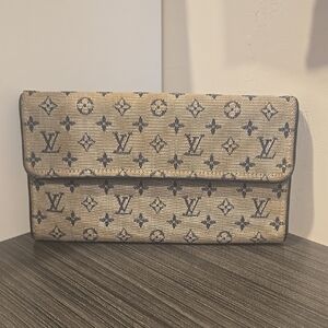 Louis Vuitton Beige and Dark Blue Monogram Long Wallet